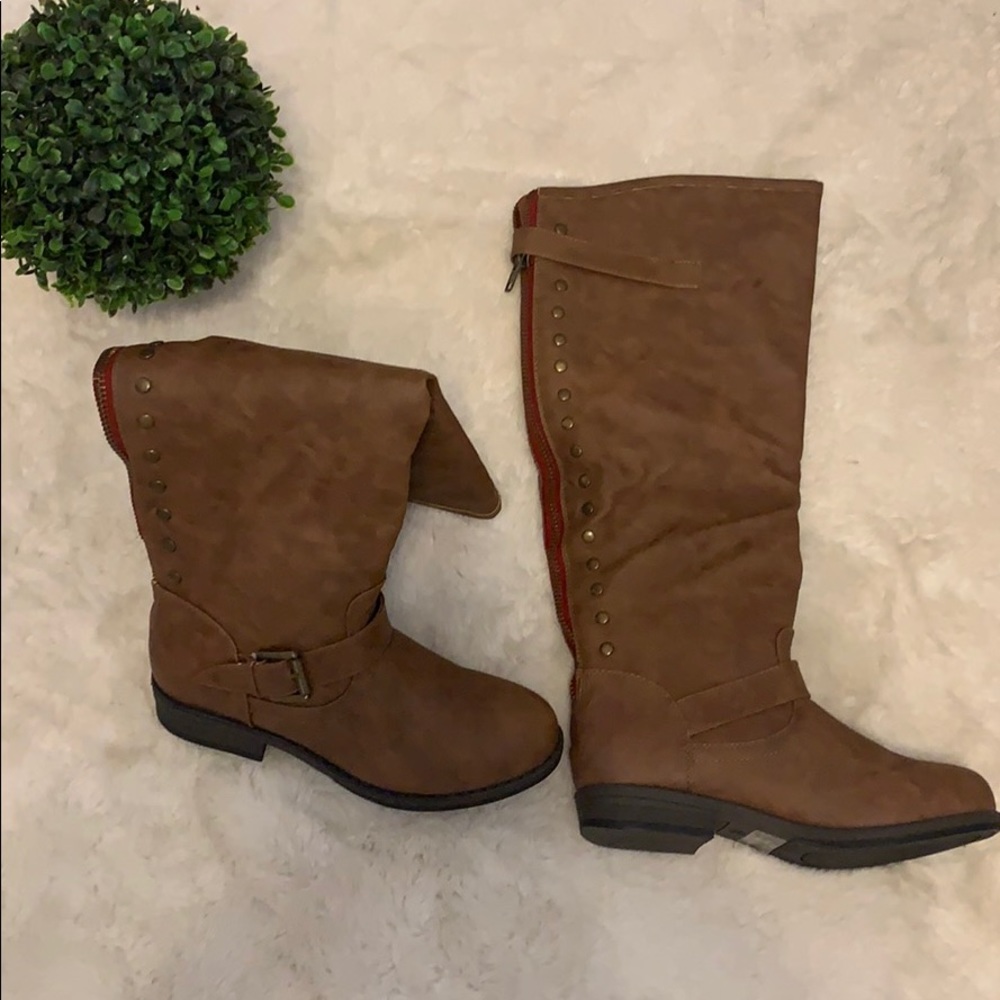 Journee collection tall chestnut boots- 7.5
